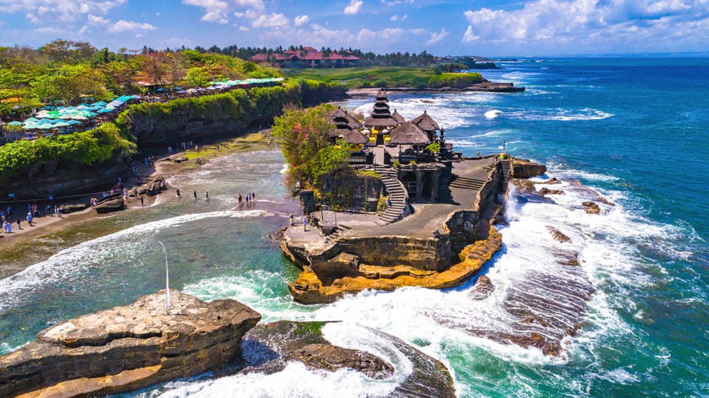 Tanah Lot - Magnificent Balinese Temple in the Open Ocean - Since the 17th Century 2 Daytime tour Tanah Lot Temple