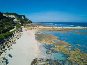 Pantai Melasti 1