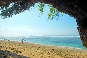 Green Bowl Beach 2