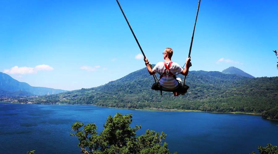 Lake Buyan Bali