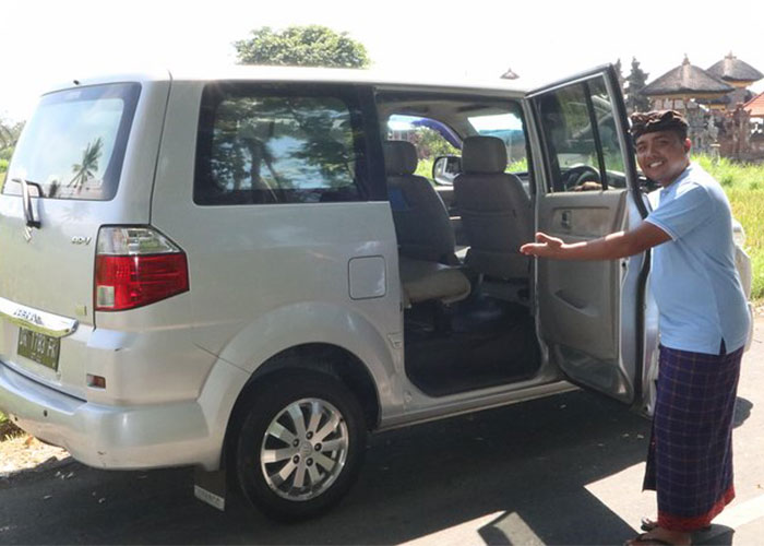 Bali Sightseeing 7 balinese driver guide