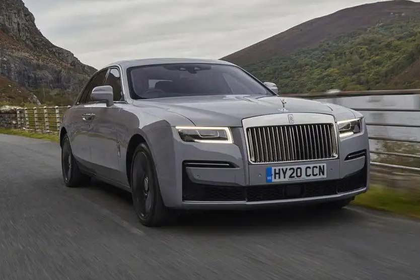 rolls royce ghost 2020