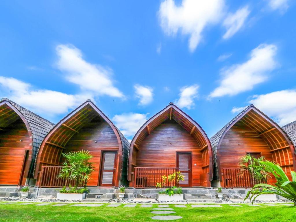 Discovering the Serene Paradise of Mengening Beach in Bali 7 sekar arum riverside resort