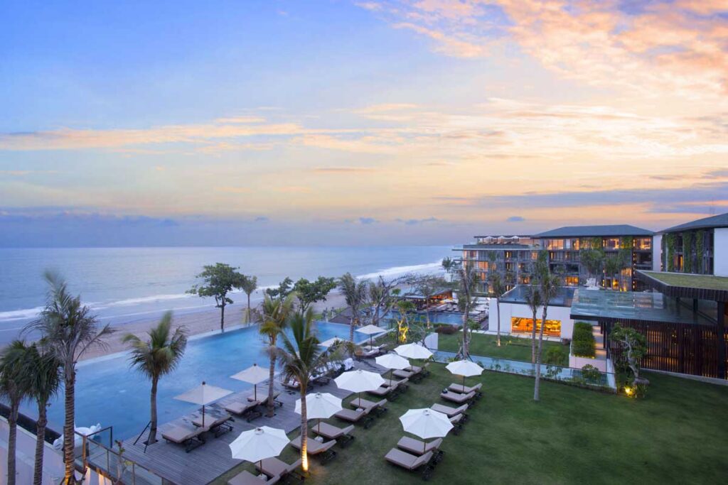 6 Secluded Beachfront Bliss: Top Seminyak Resorts Unveiled 5 alila seminyak 1