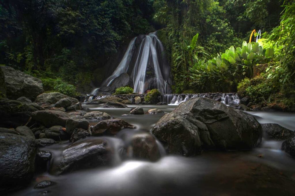 Menjelajahi Air Terjun Campuhan Antapan - Surga yang Belum Tersentuh di Bali 2 Air Terjun Campuhan Antapan