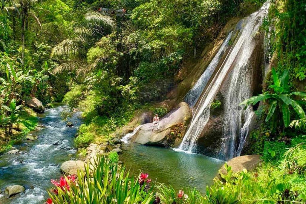 Menjelajahi Air Terjun Campuhan Antapan - Surga yang Belum Tersentuh di Bali 3 Campuhan Antapan Waterfall