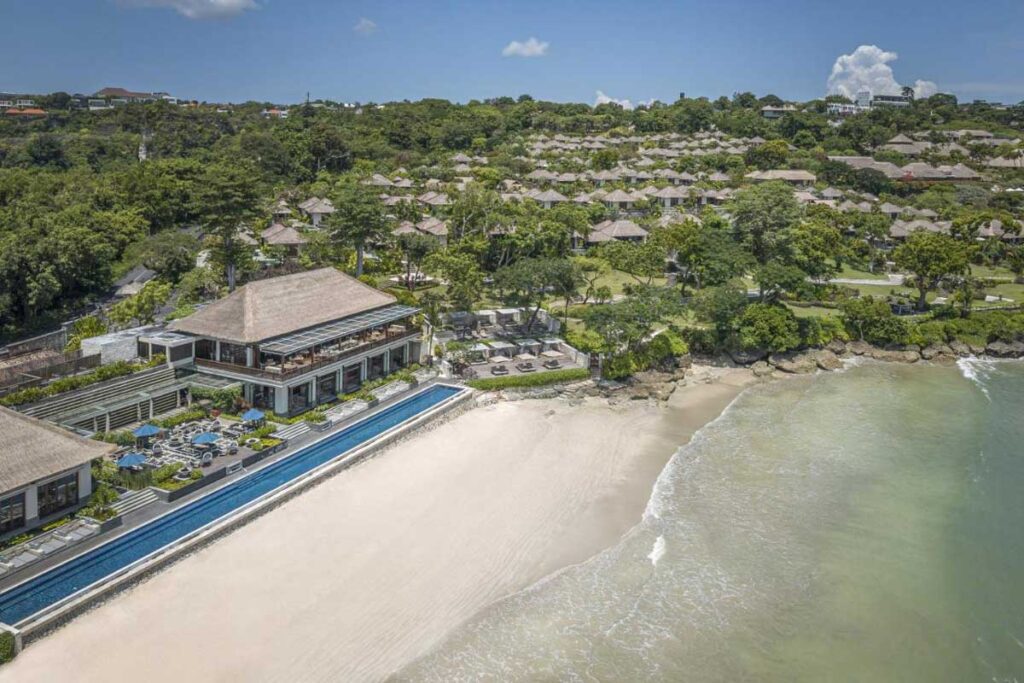 5-Star Bali's Oceanfront Elegance: Luxury Retreats Await 7 four seasons bali at jimbaran bay 1