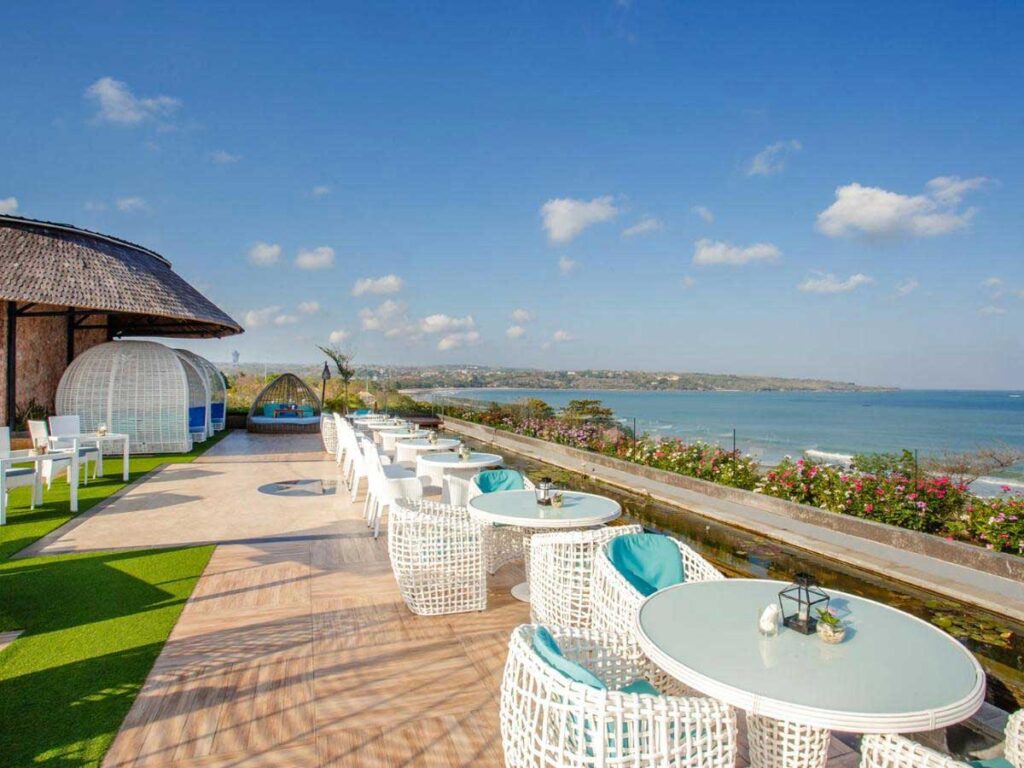 5-Star Bali's Oceanfront Elegance: Luxury Retreats Await 10 jimbaran bay beach resort and spa 1
