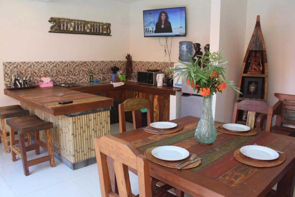 Villa-Villa di Kuta dengan Kolam Renang Pribadi: Dari Tempat Peristirahatan Mewah hingga Tempat Peristirahatan Ramah Anggaran 11 jukung villas 2