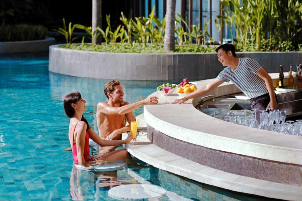 5-Star Bali's Oceanfront Elegance: Luxury Retreats Await 14 le meridien bali jimbaran 2
