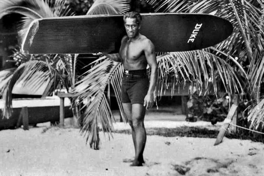 How Surfing Rode its Way into Modern Culture: A Historical Overview 3 surfing history duke kahanamoku