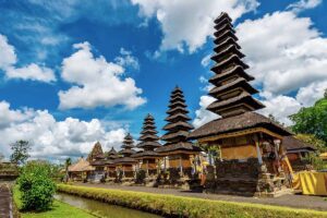 Pura Taman Ayun Bali: Unveiling the Sacred Water Temple of Mengwi