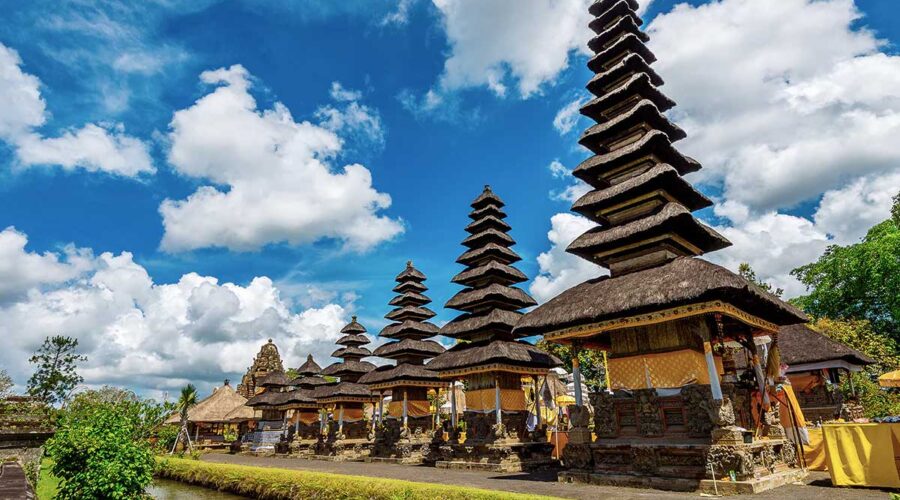 Pura Taman Ayun Bali: Unveiling the Sacred Water Temple of Mengwi