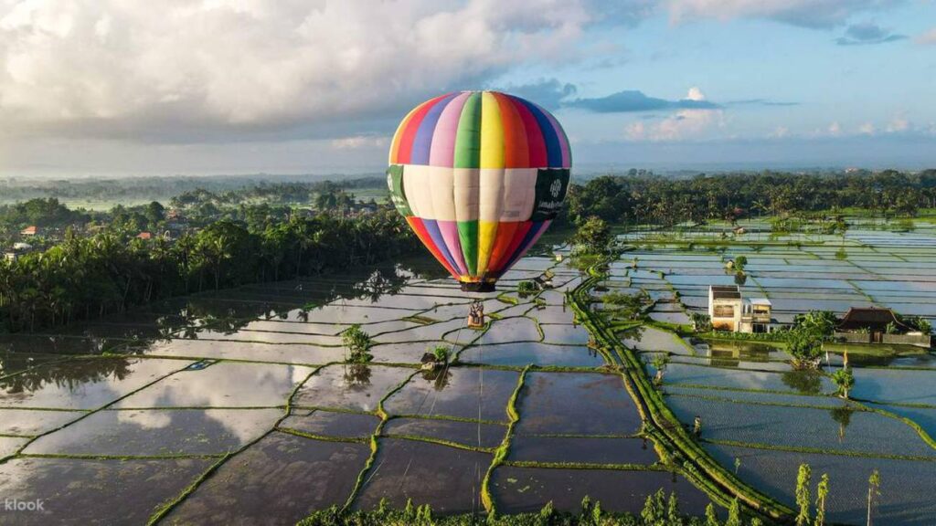balon udara bali