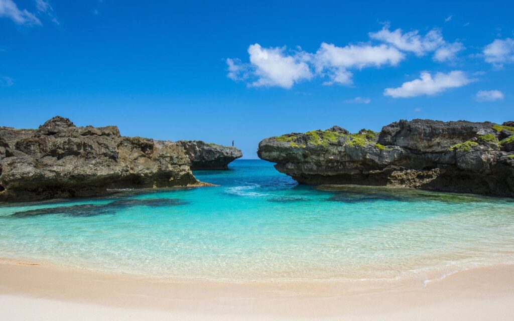 9 Untamed Beaches of Sumba, Indonesia: Secret Shores for Wild Adventures 1 mandorak beach v1